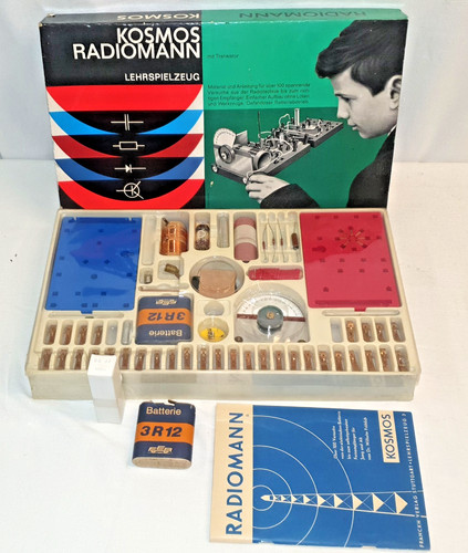 Radiomann mit röhre - mit, uralter